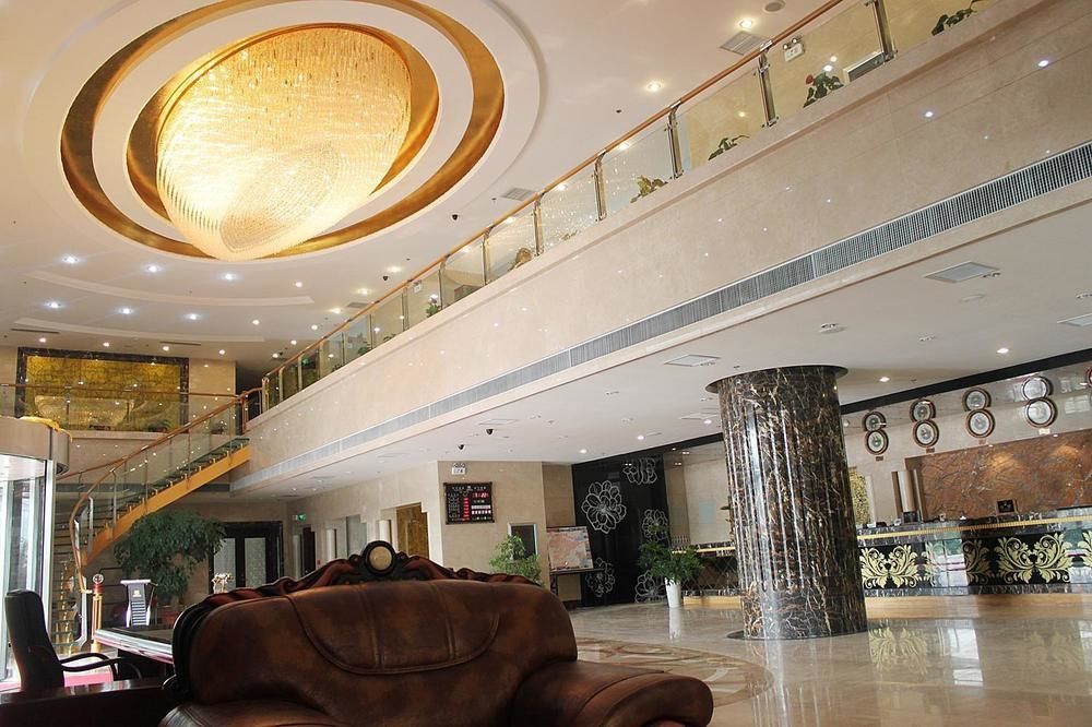 China Rushan Champs Elysees Hotel Shandong Eksteriør billede
