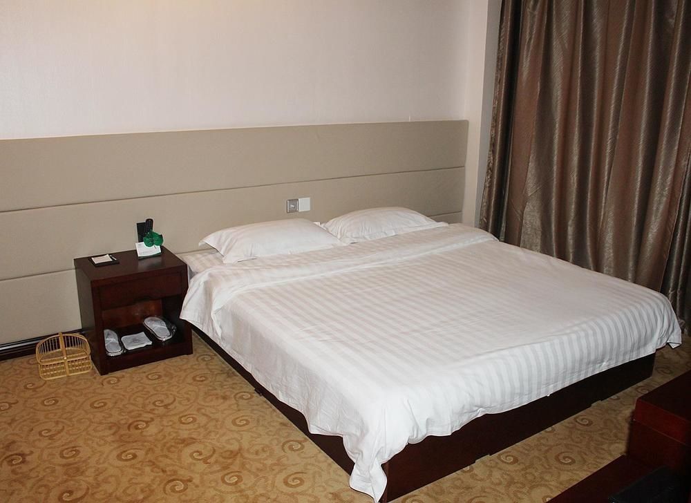 China Rushan Champs Elysees Hotel Shandong Eksteriør billede